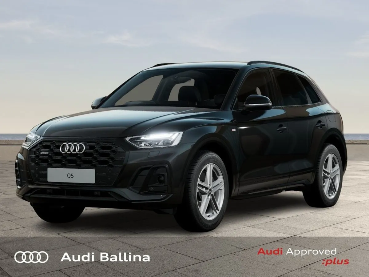 Audi Q5 S Line BLK ED 50tfsie Quattro - Image 1