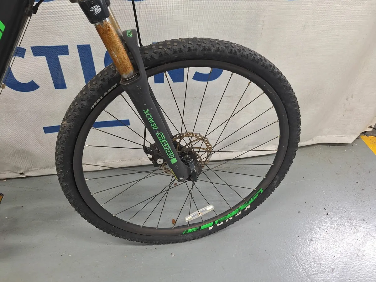 Online Auction Of A Mountain  Bike & More! - Image 4