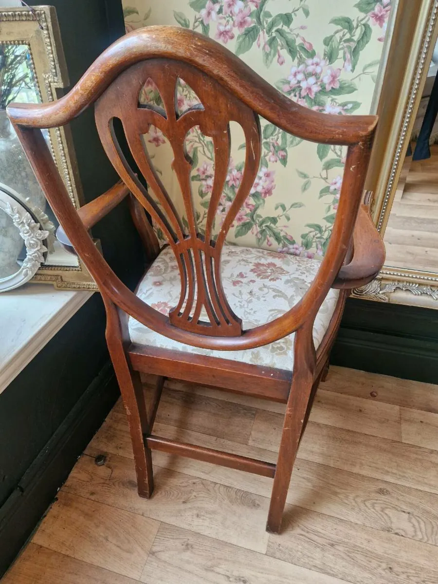 Chair - Image 4