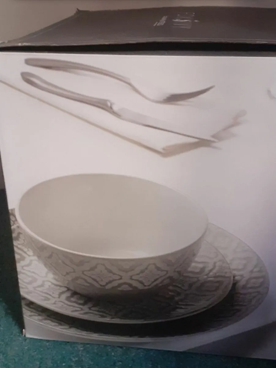Dinner set - Image 2