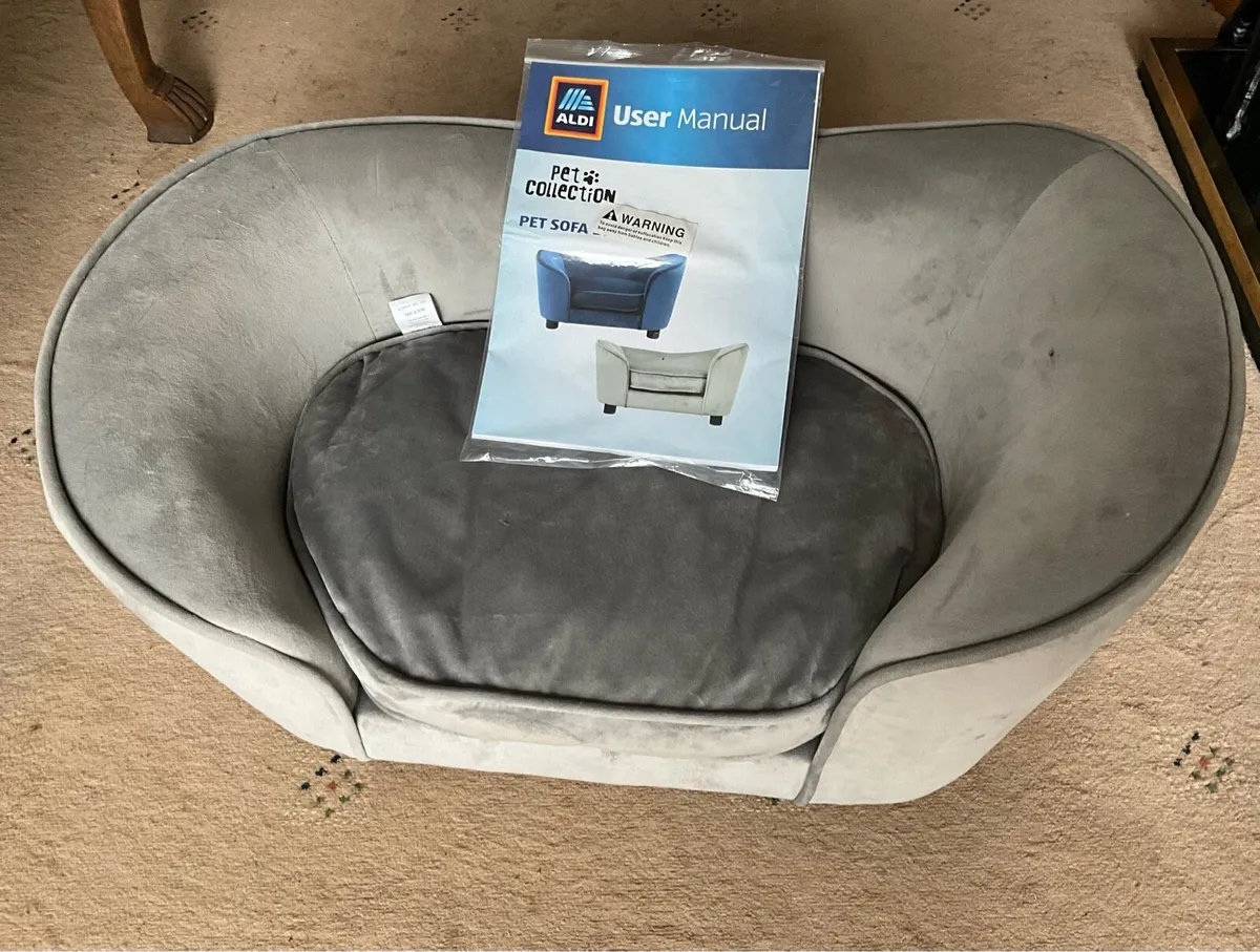 Pet Sofa Bed - Image 4