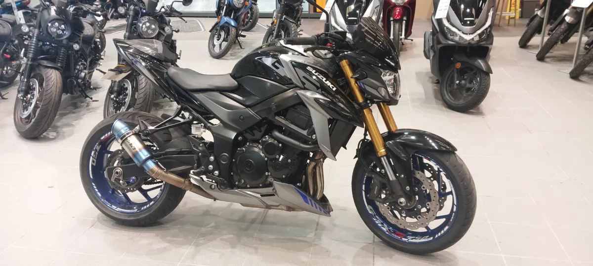 Suzuki GSX-S750 - Image 1