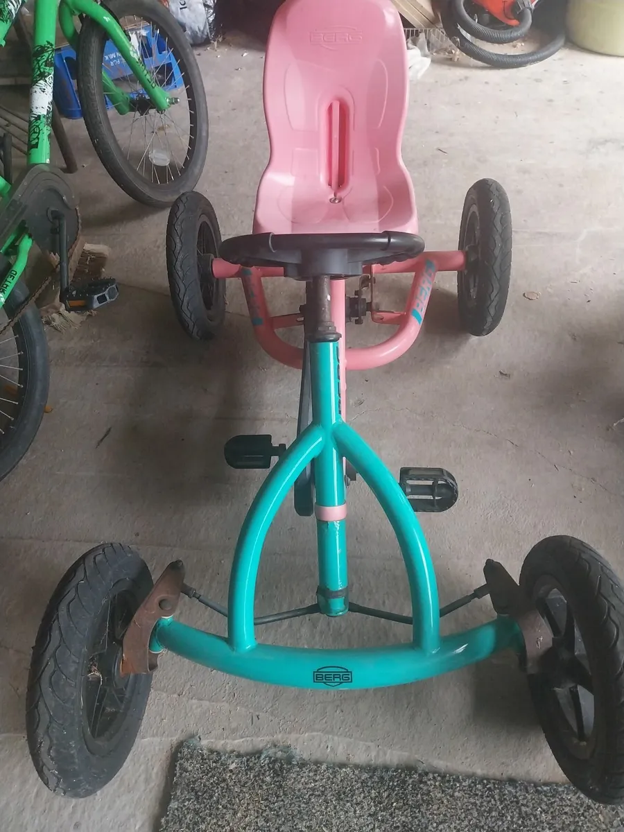 Girls berg buggies - Image 1