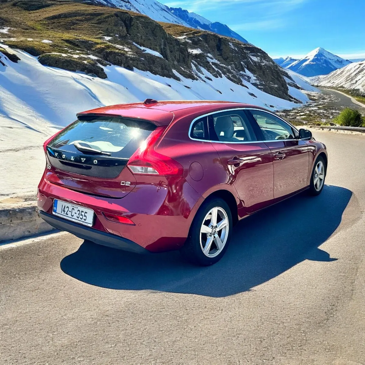 Volvo V40 1.6 D2 (115hp) SE Leathe - Image 4