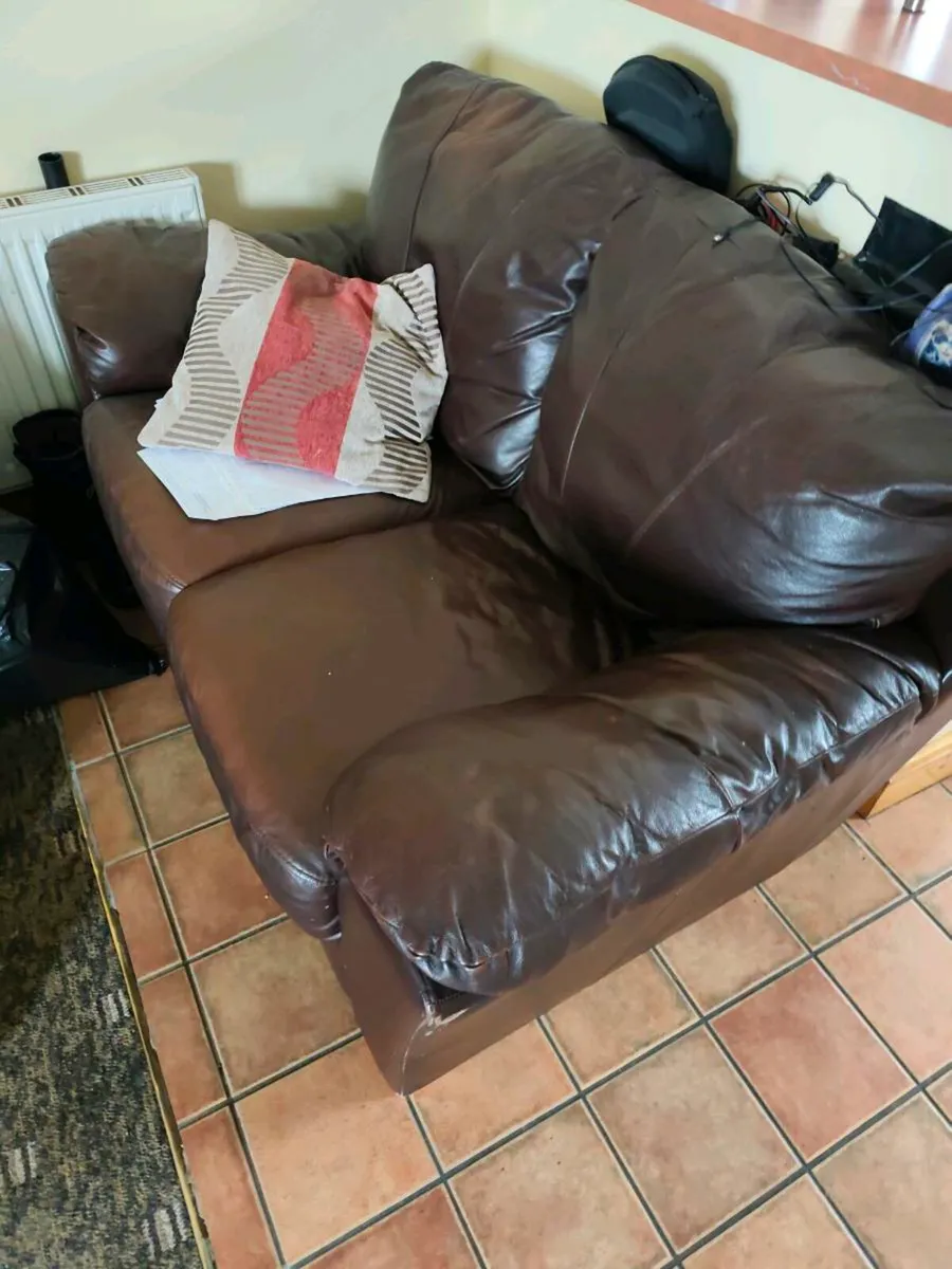 Leather sofa - Image 1