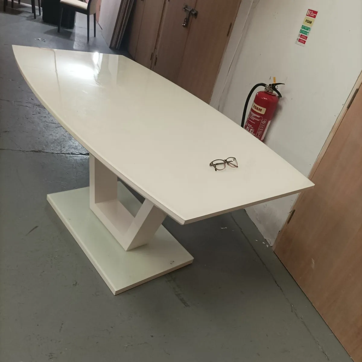 Kitchen Dining Table - Image 4