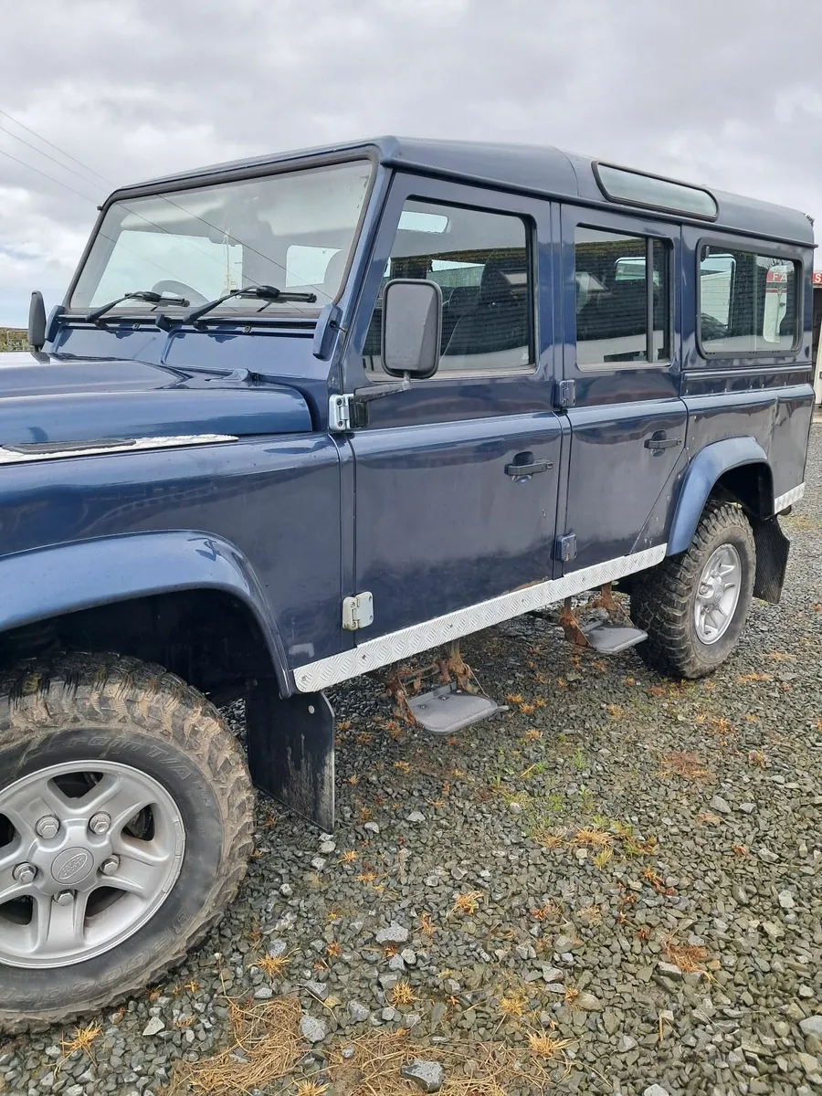 Land Rover Defender 2007 - Image 3