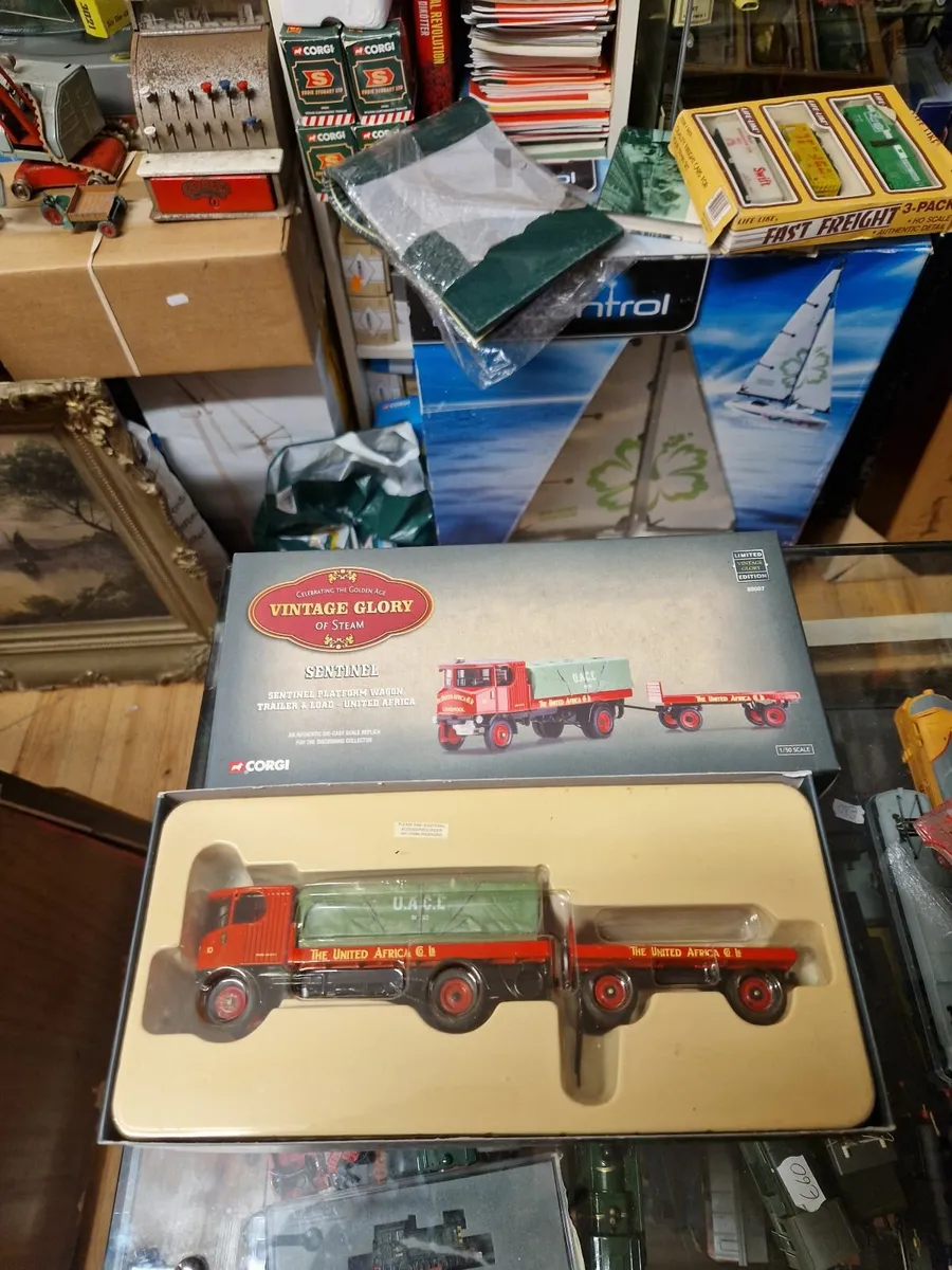 Corgi Steam Truck and Trailer - Image 1