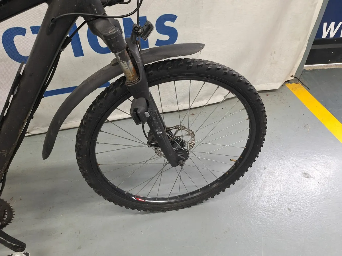 Online Auction Of A Hybrid Mountain Bike & More! - Image 3