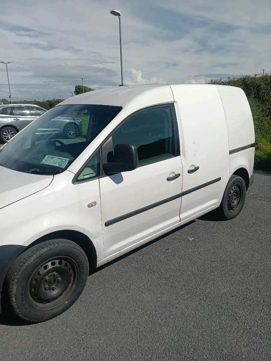 VW Caddy - Image 1