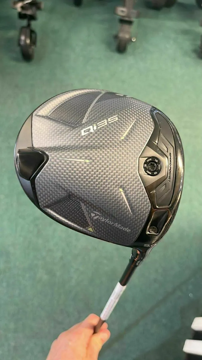 Taylormade Qi35 9 Degree Stiff €639 Now €515 - Image 1