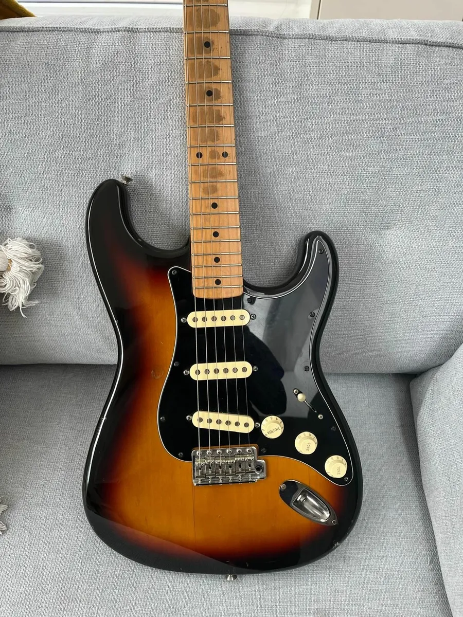 Squire Silver Series Stratocaster, Made in Japan. - Image 1