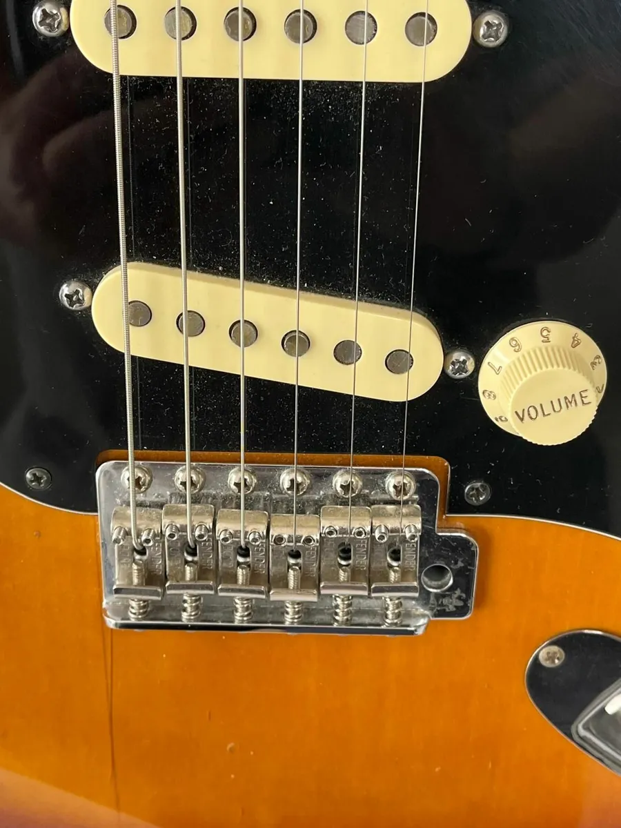 Squire Silver Series Stratocaster, Made in Japan. - Image 2