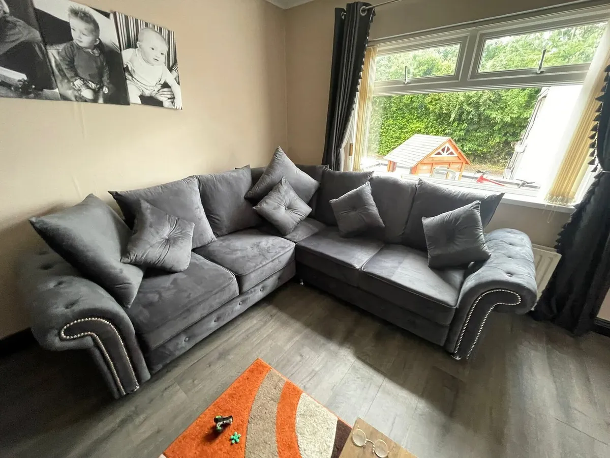 Olympia Grey Plush Velvet Fabric Sofa - Image 3