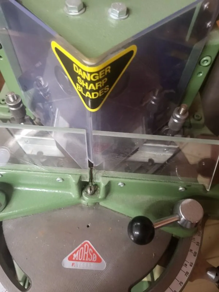 Morso picture frame guillotine cutter - Image 1