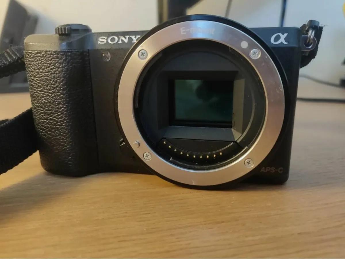Sony a5100 Camera (Body Only) - Image 4