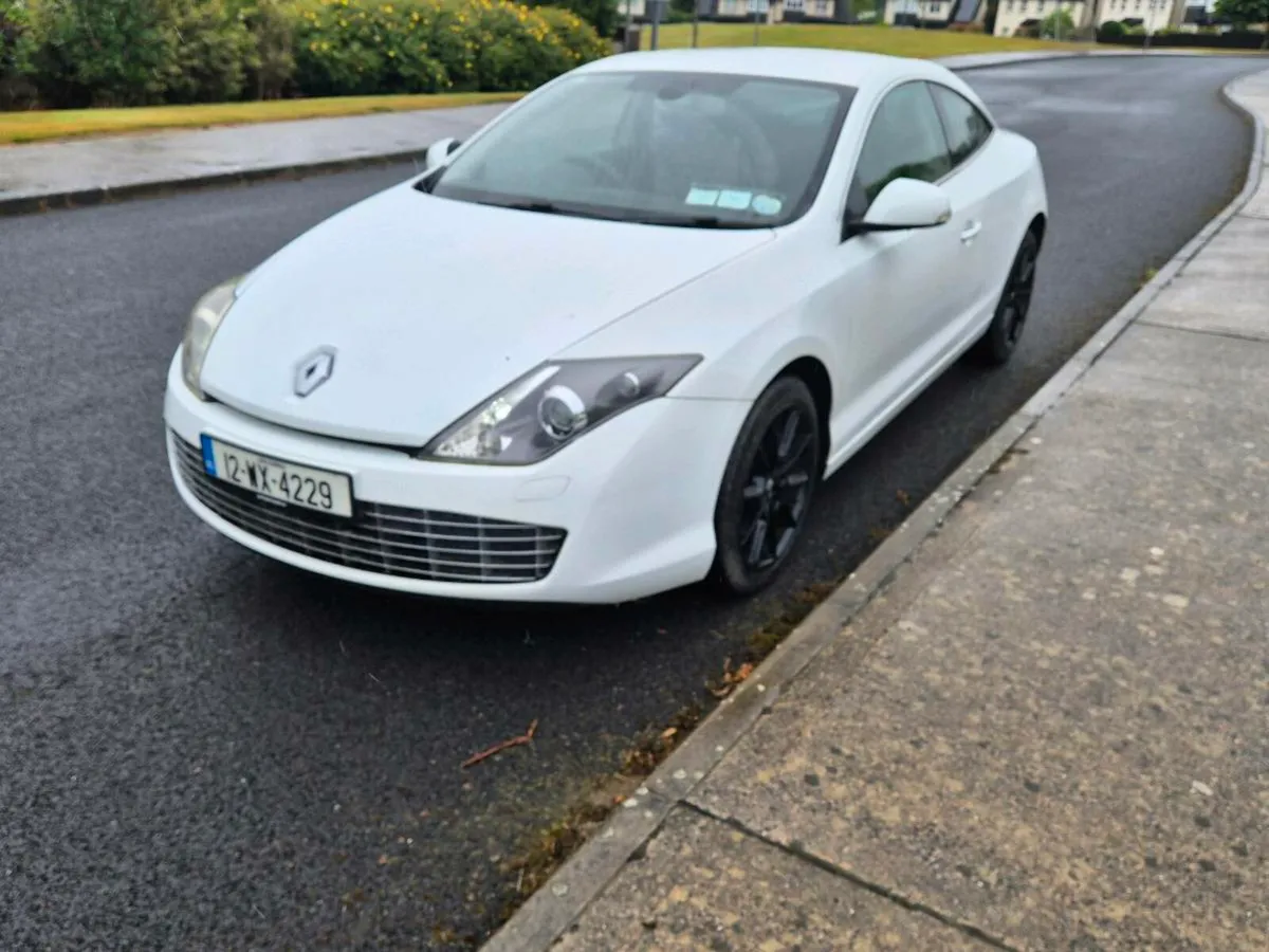 2012 Renault Laguna Coupe - Image 2