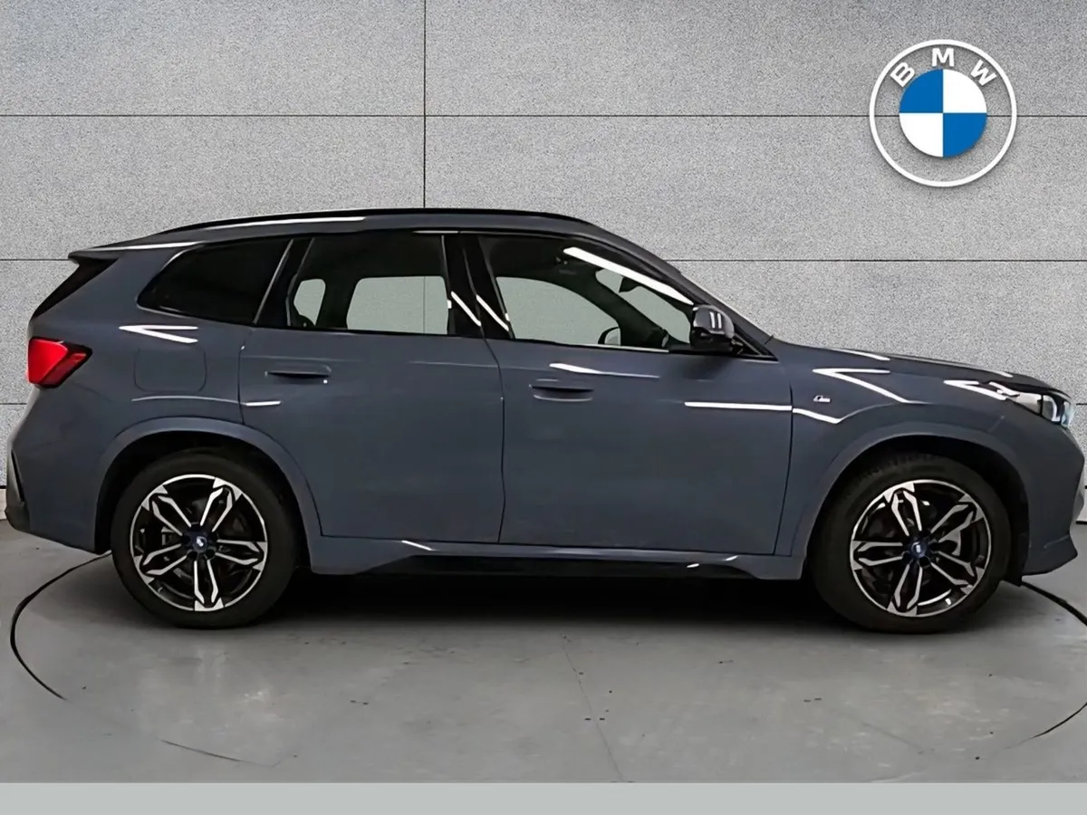 BMW iX1 Xdrive30 M Sport - Image 4