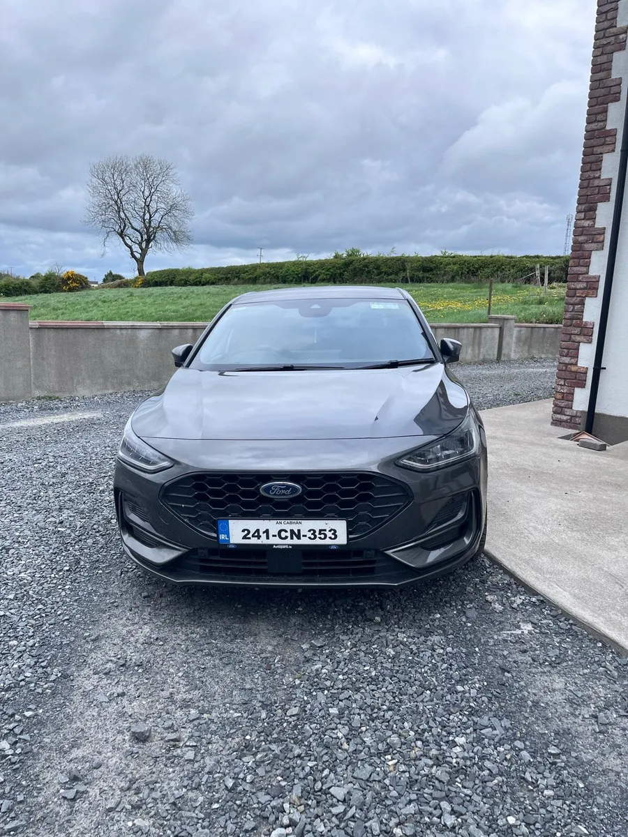 Ford Focus ST-Line X - Image 1