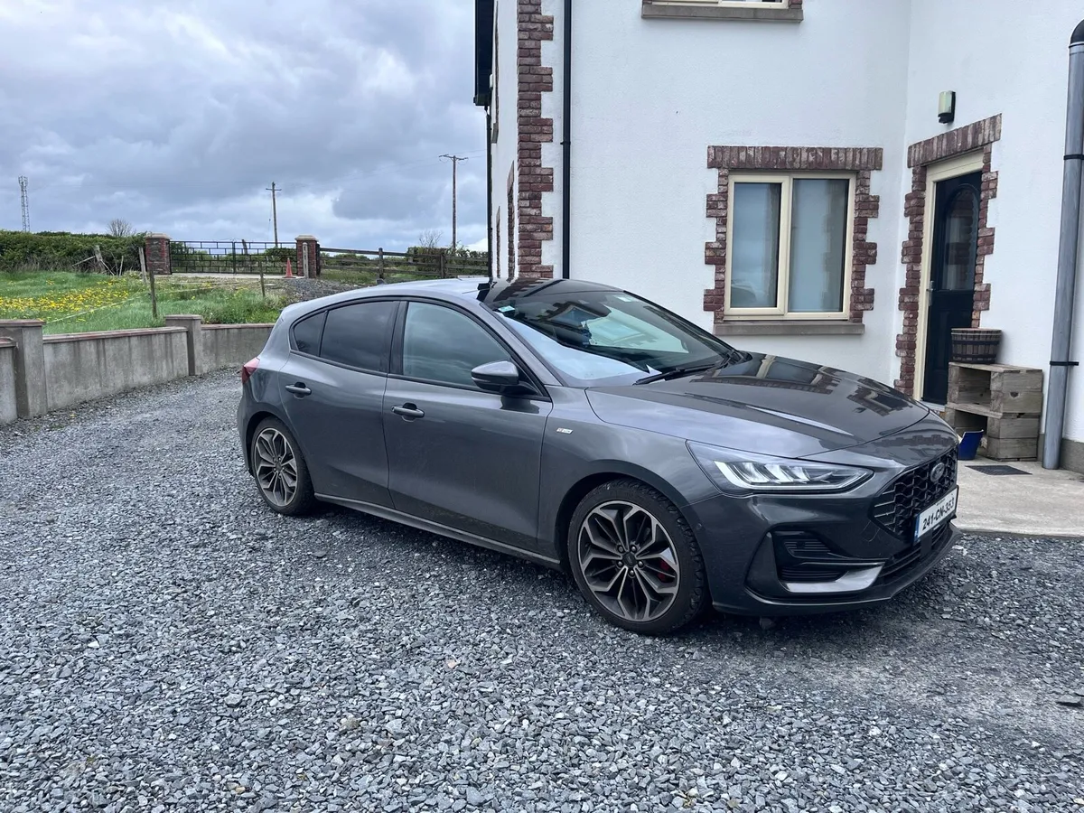 Ford Focus ST-Line X - Image 4