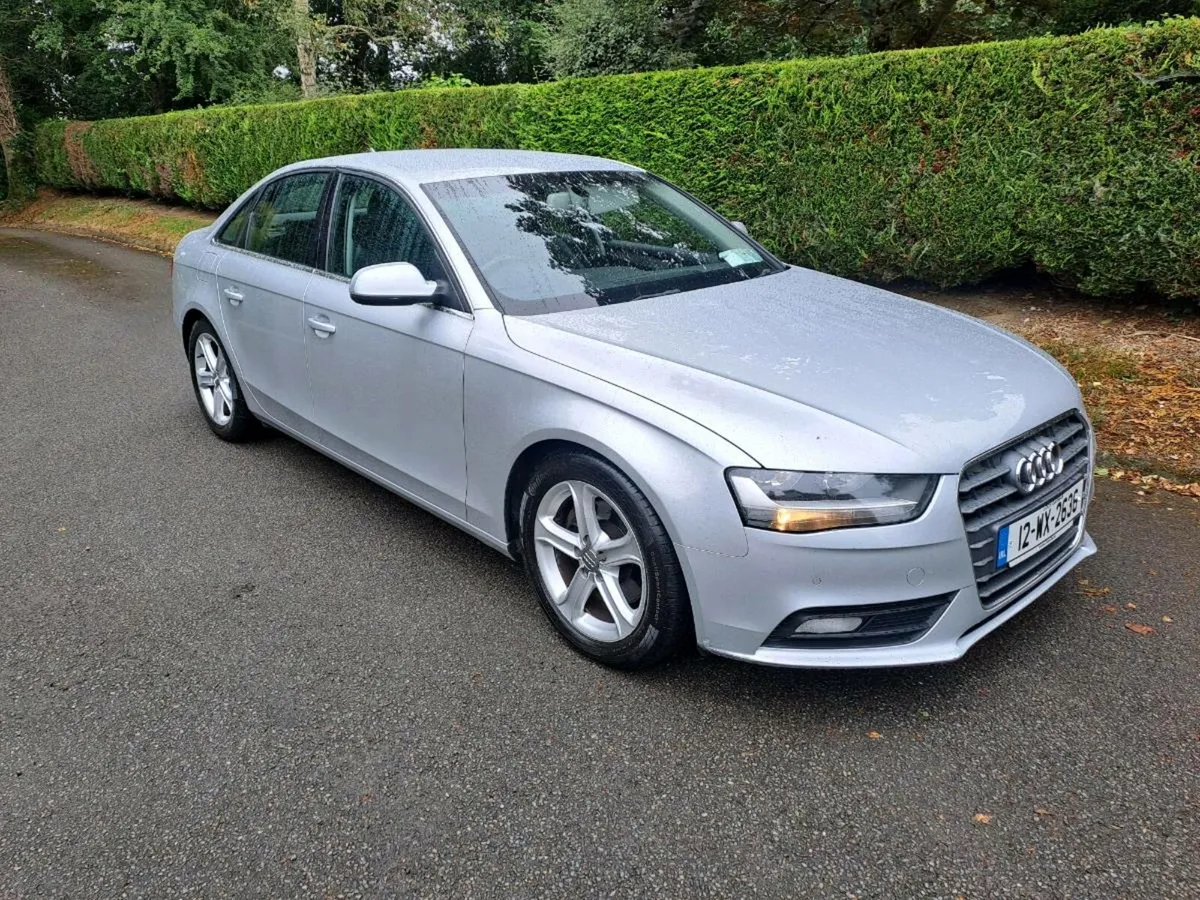 2012 AUDI A4 Technic 2.0 TDI - Image 4