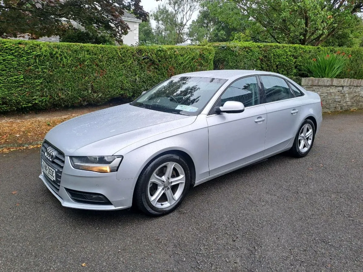 2012 AUDI A4 Technic 2.0 TDI - Image 1