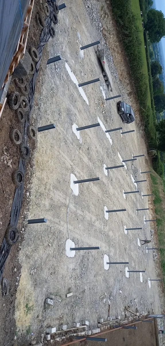 Shuttering  concrete  sheds - Image 1