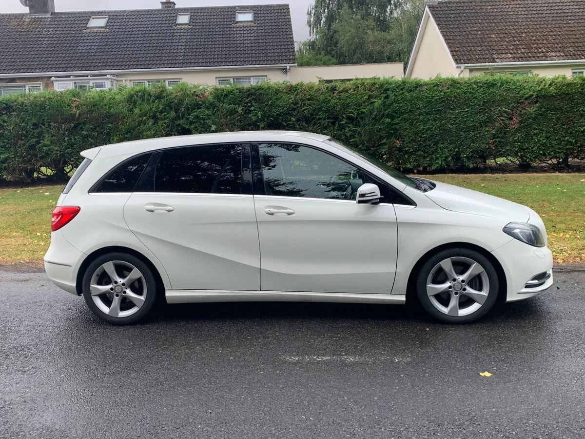 Mercedes-Benz Automatic NCT 07-26 - Image 2