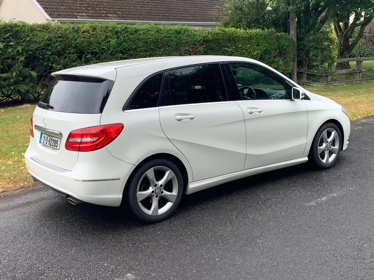 Mercedes-Benz Automatic NCT 07-26 - Image 3