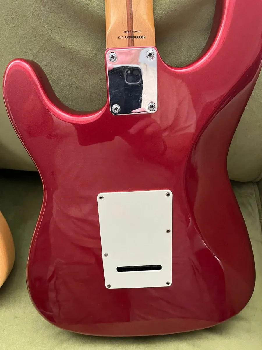 Squire Strat made in Korea - Image 4