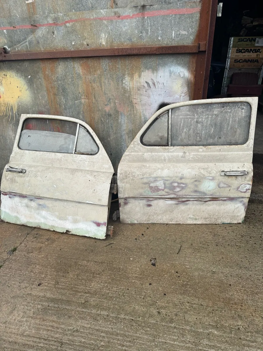 Skoda van doors