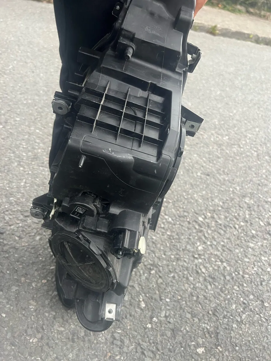 BMW f30 halogen headlights - Image 3