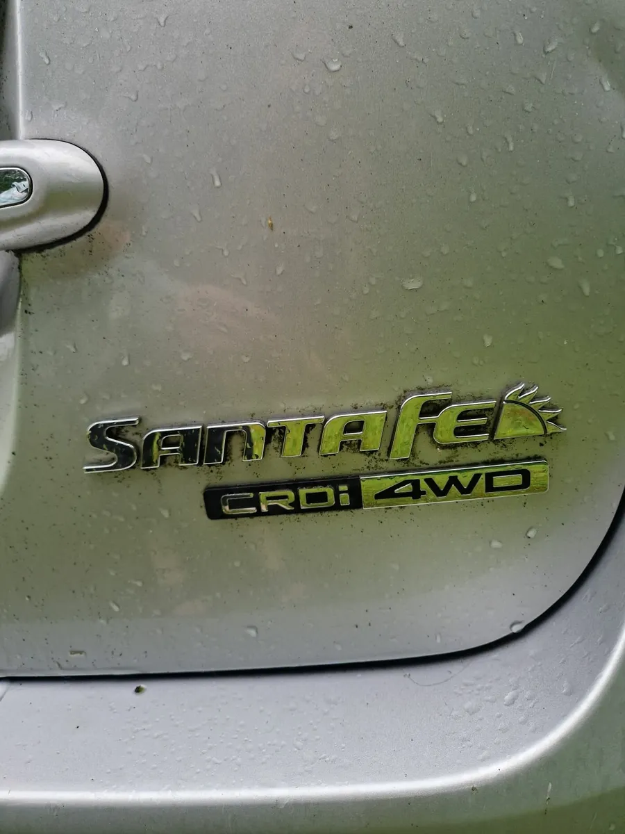 Hyundai Santa Fe 2012 - Image 3