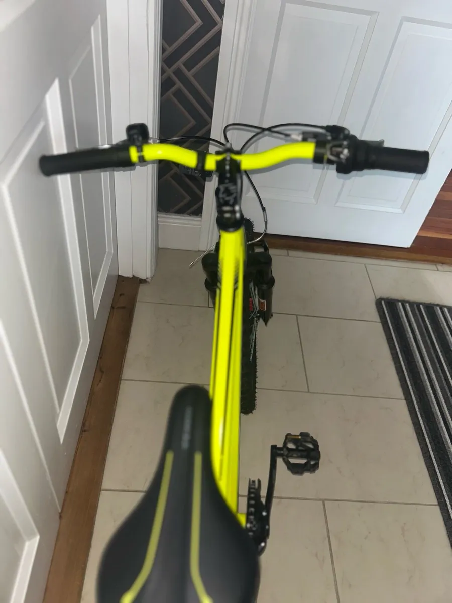 neon yellow bike - Image 4