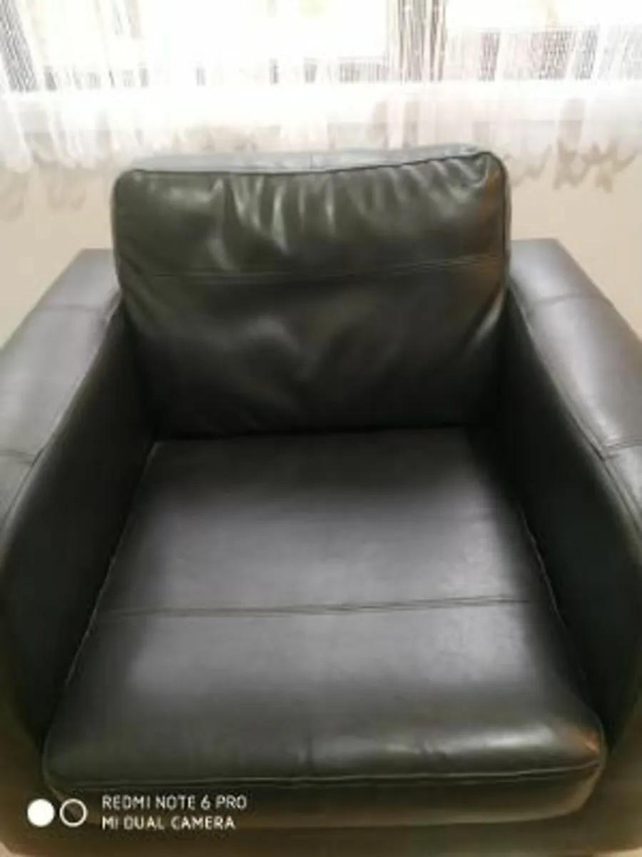 2 Seater Sofa and Chair. - Image 4