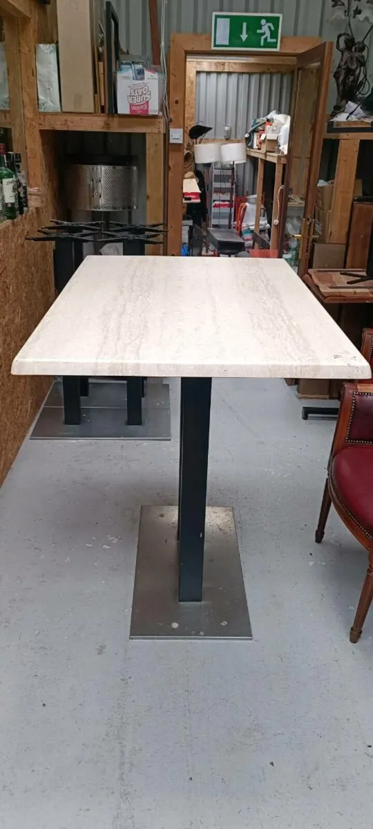 Pub stools and bar furniture - Image 2