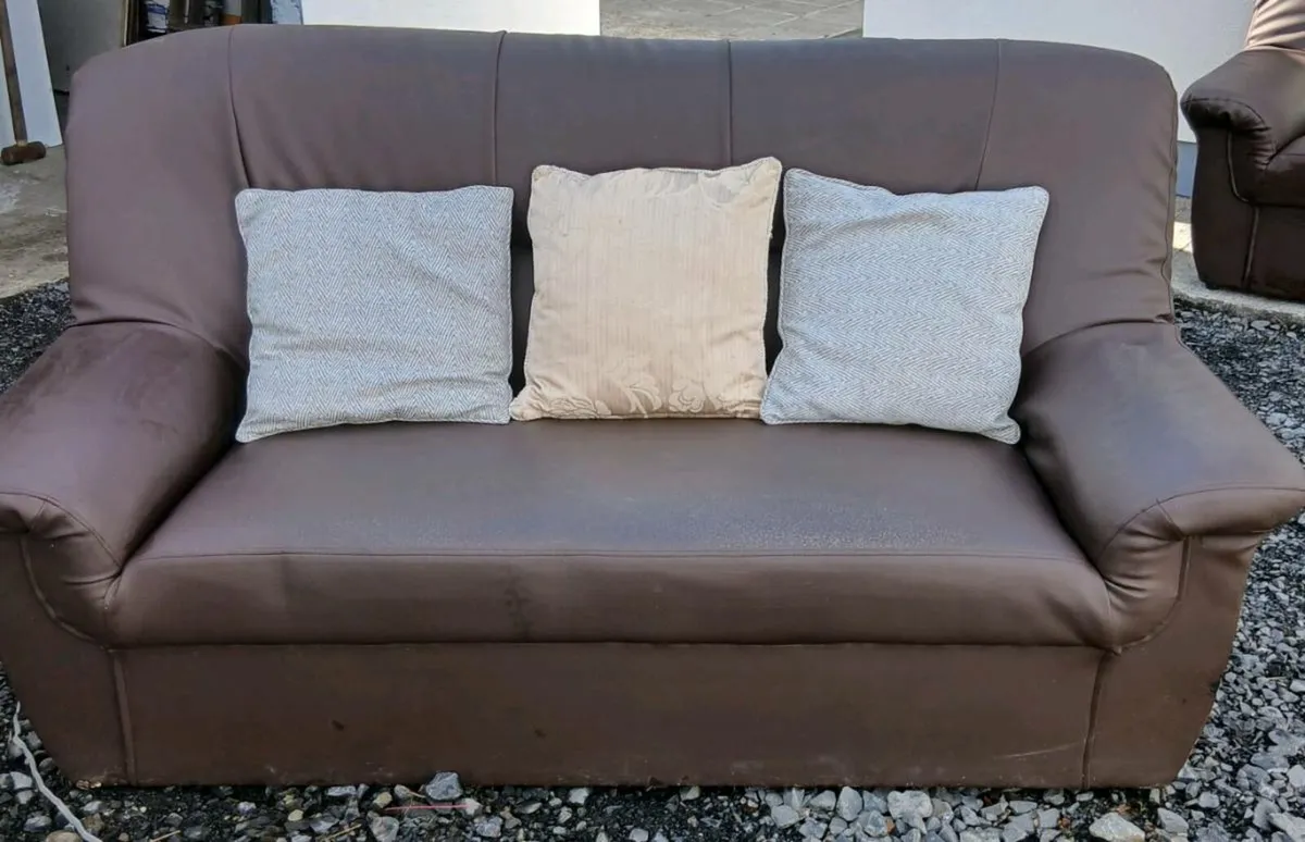 Couch - Image 1