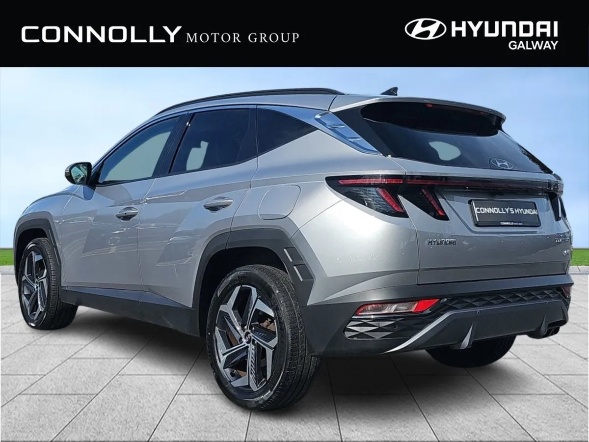 Hyundai Tucson 2WD Executive Plus HEV Auto - Image 4