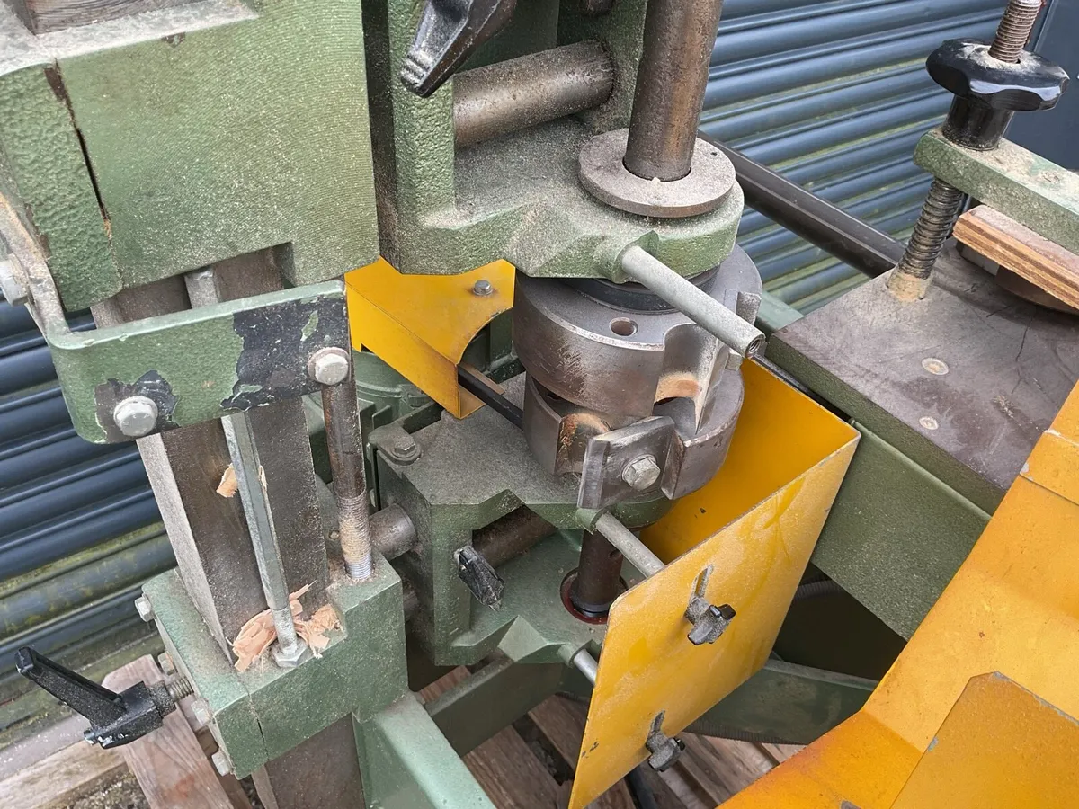 Multico Tenoner with little use ex college - Image 1