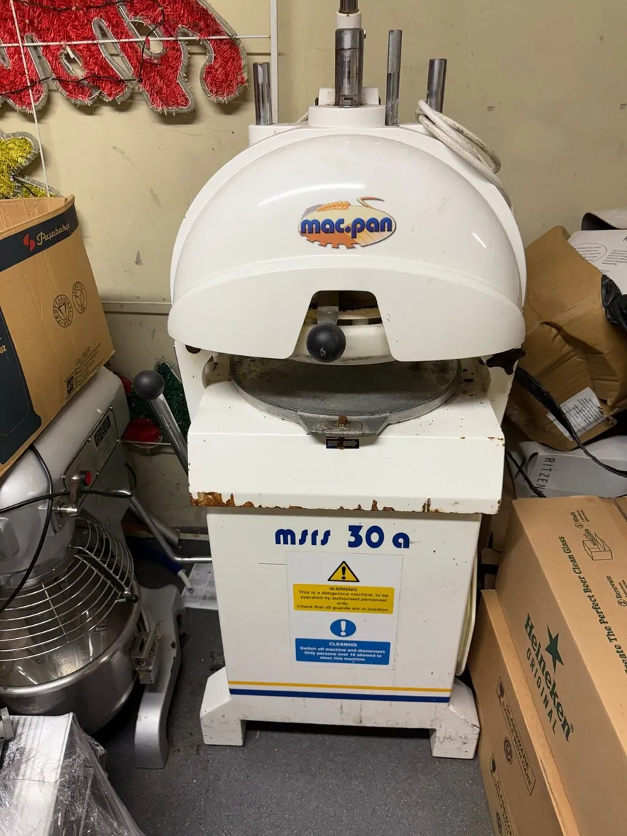 Bakery equipment ,dough divider,,filler machine - Image 1