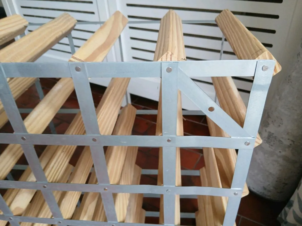 Modern wine rack. - Image 3