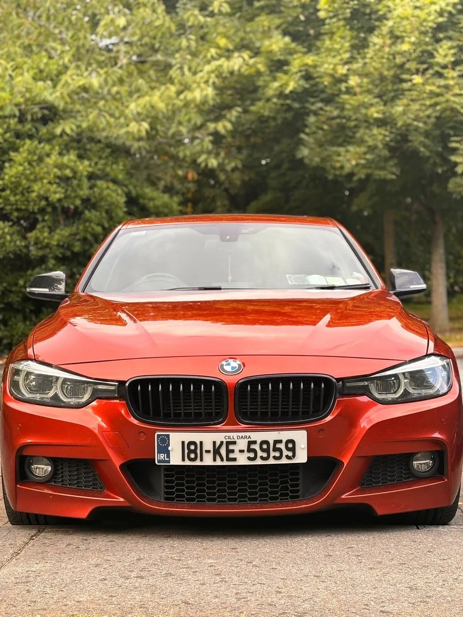 BMW 330e iPerformance 2018 - Image 1