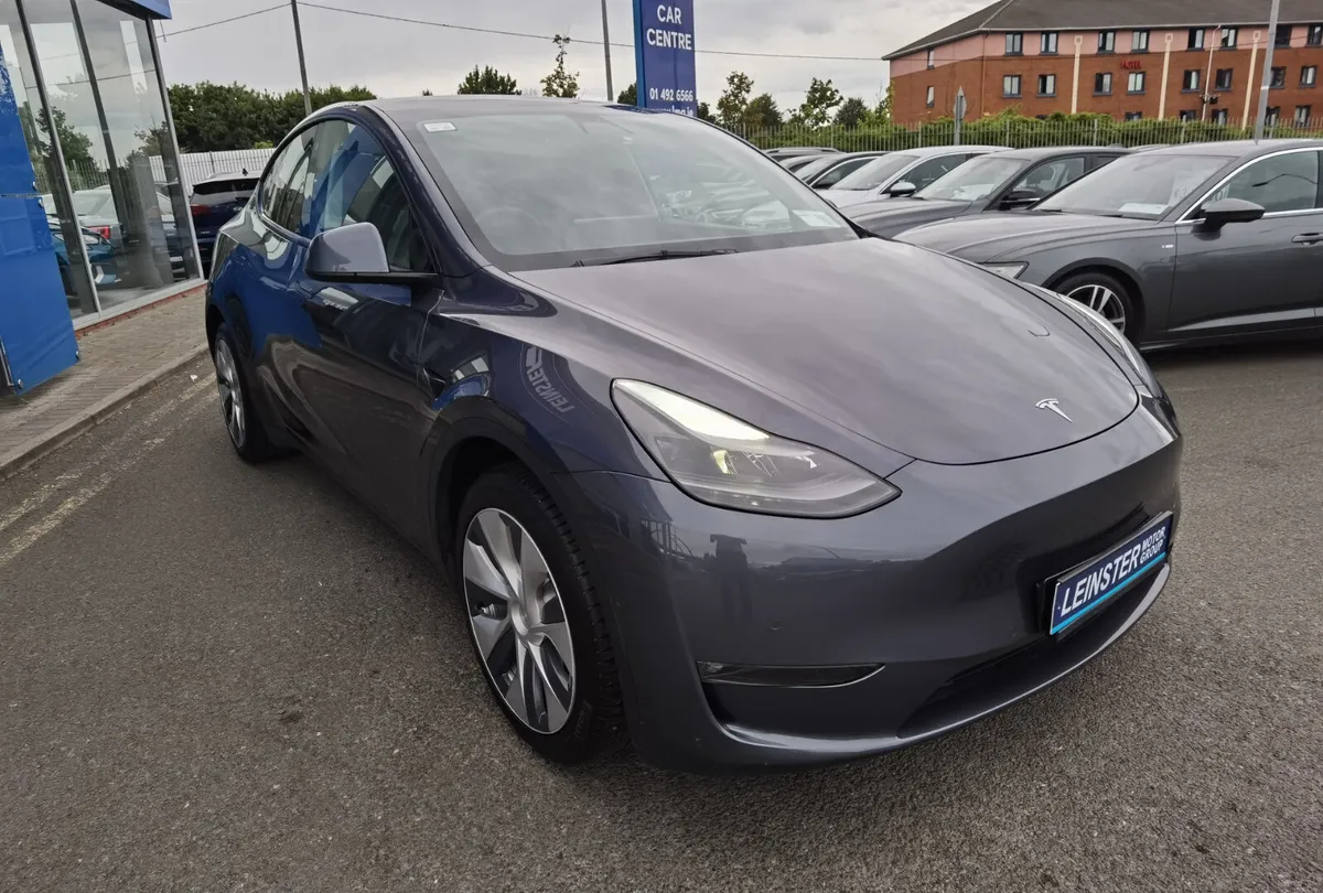 TESLA MODEL Y LONG RANGE DUAL MOTOR AWD - Image 3