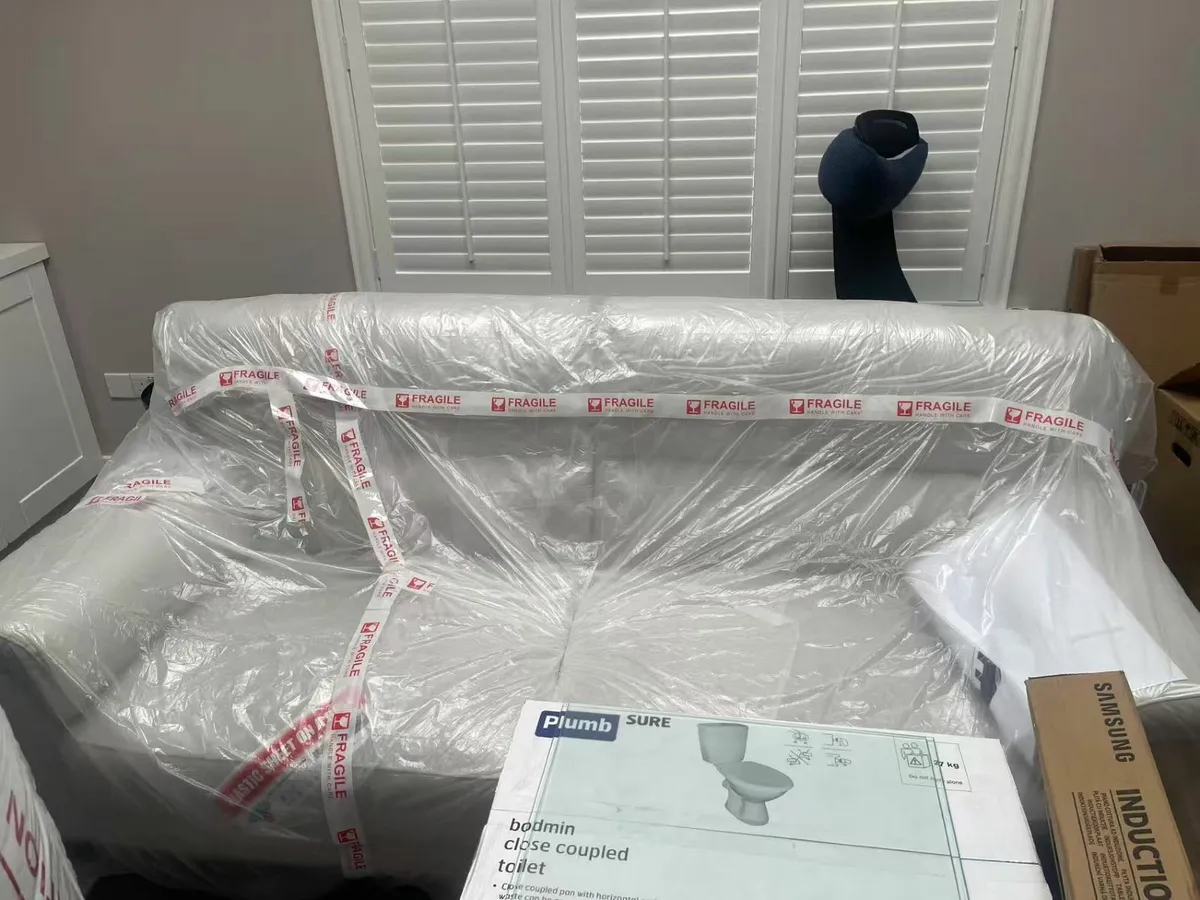 sofa - Image 1