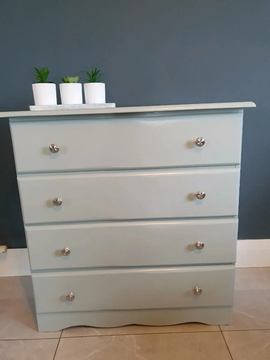 Chest of Drawers - Image 2