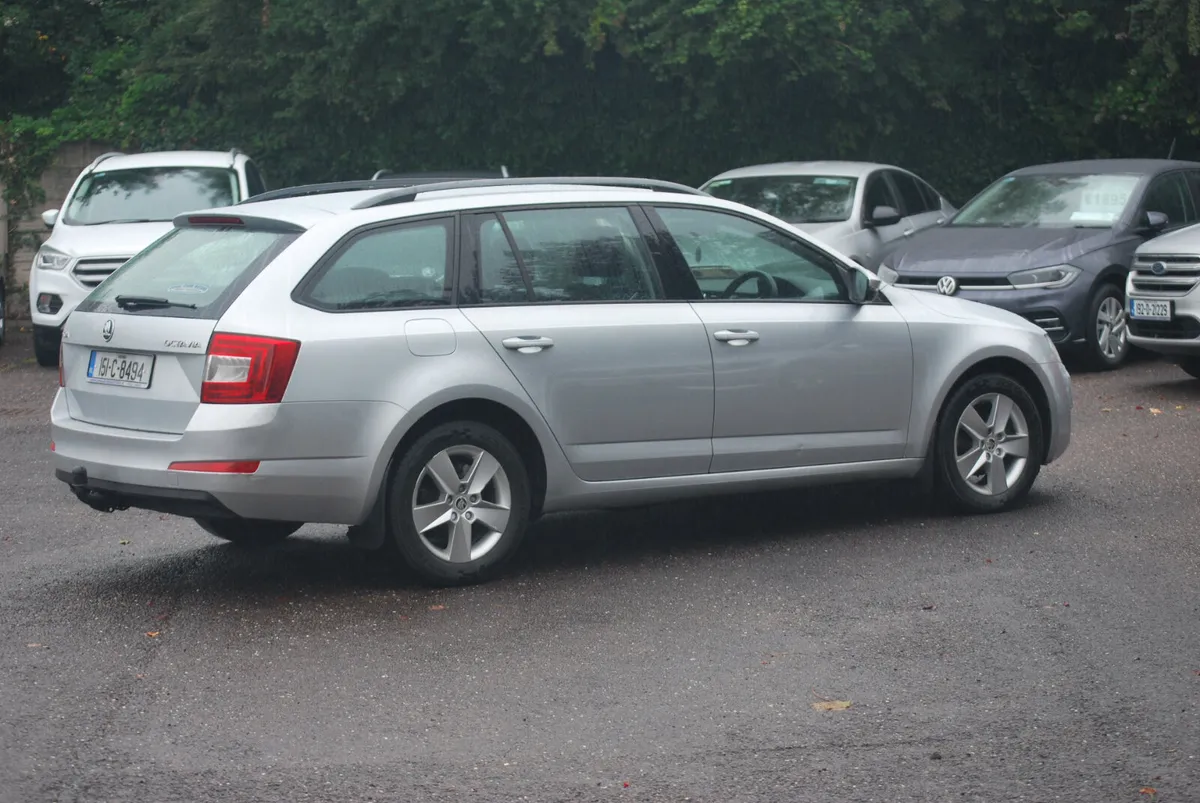 Skoda Octavia 2015 1.6 TDI Ambition - Image 4