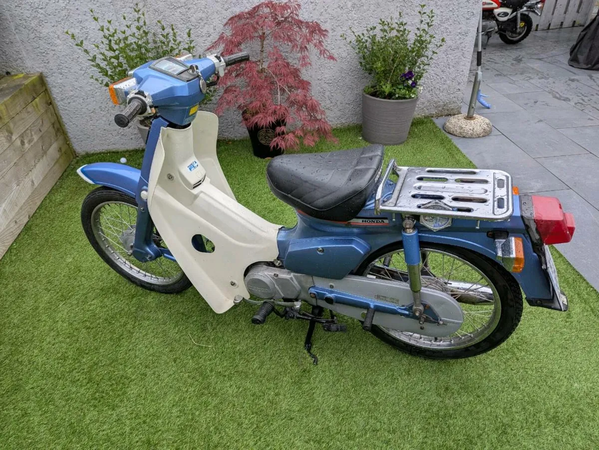 Honda c70 - Image 2