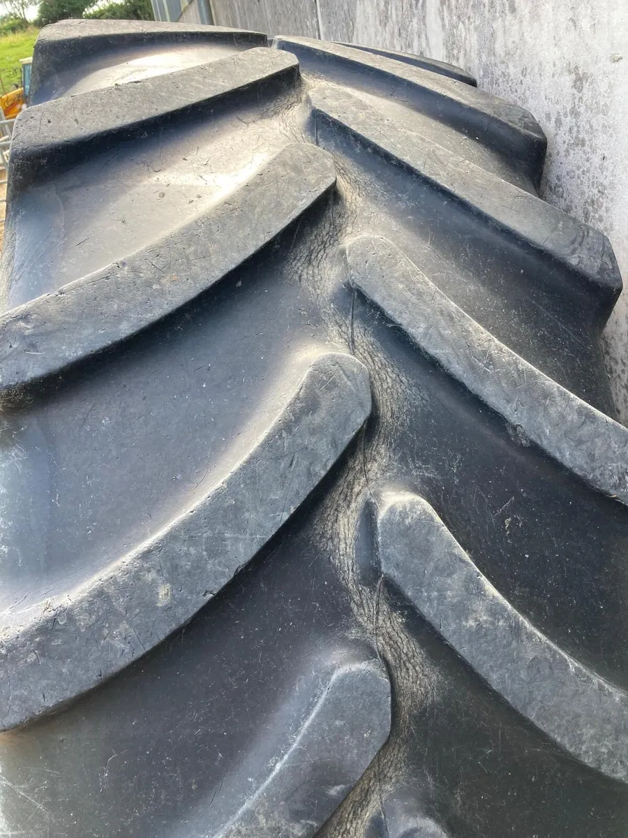 Tractor tyres - Image 1