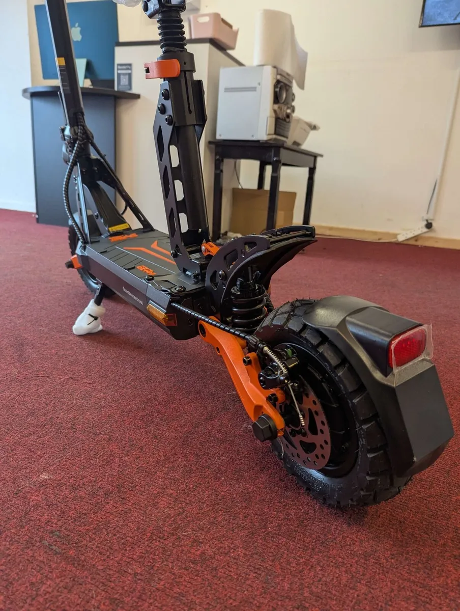 Electric Scooter - Kukirin G2 Pro - Image 3