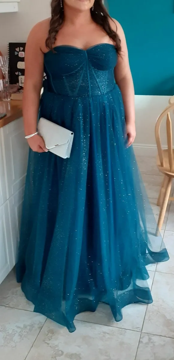Debs Dress - Image 2